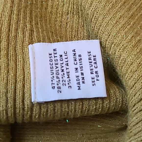 Nwt! 525 America Cosmic green puffed sleeve turtleneck - Picture 6 of 7